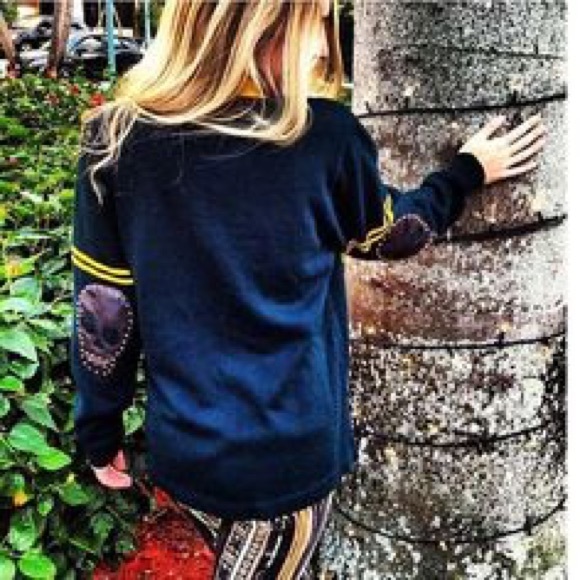 LF Cardigan - Picture 2 of 6